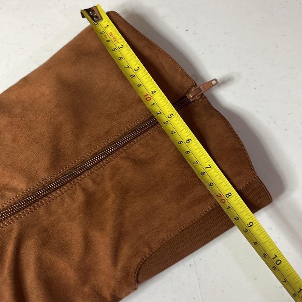 🎉 8 w/WIDE CALF tall faux leather tobacco colored - Picture 12 of 14
